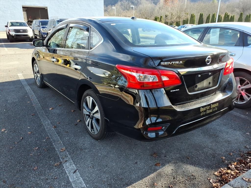 2019 Nissan Sentra SL photo 2