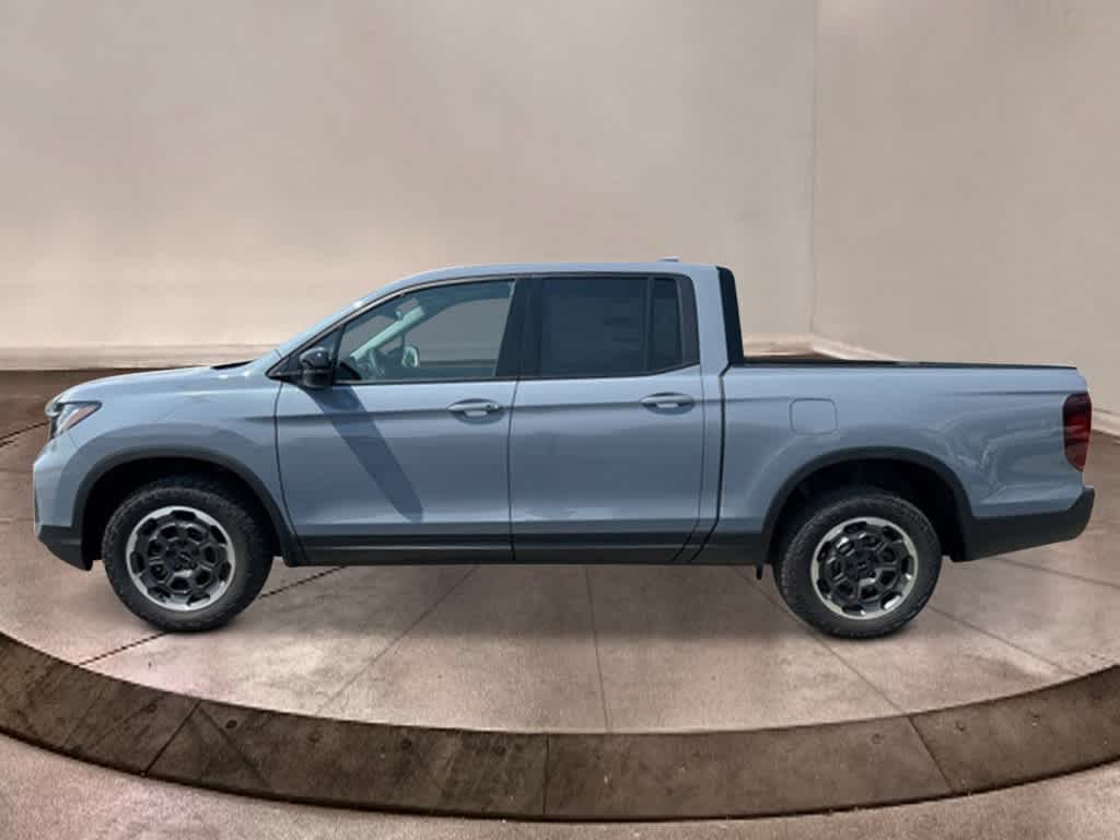2025 Honda Ridgeline Sport photo 2