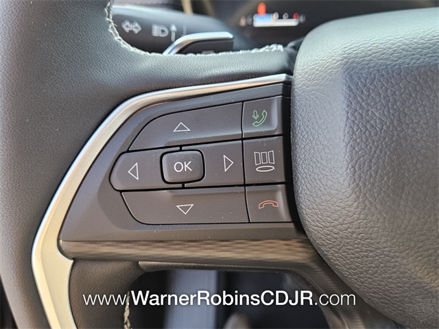 2025 Jeep Grand Cherokee Laredo photo 22