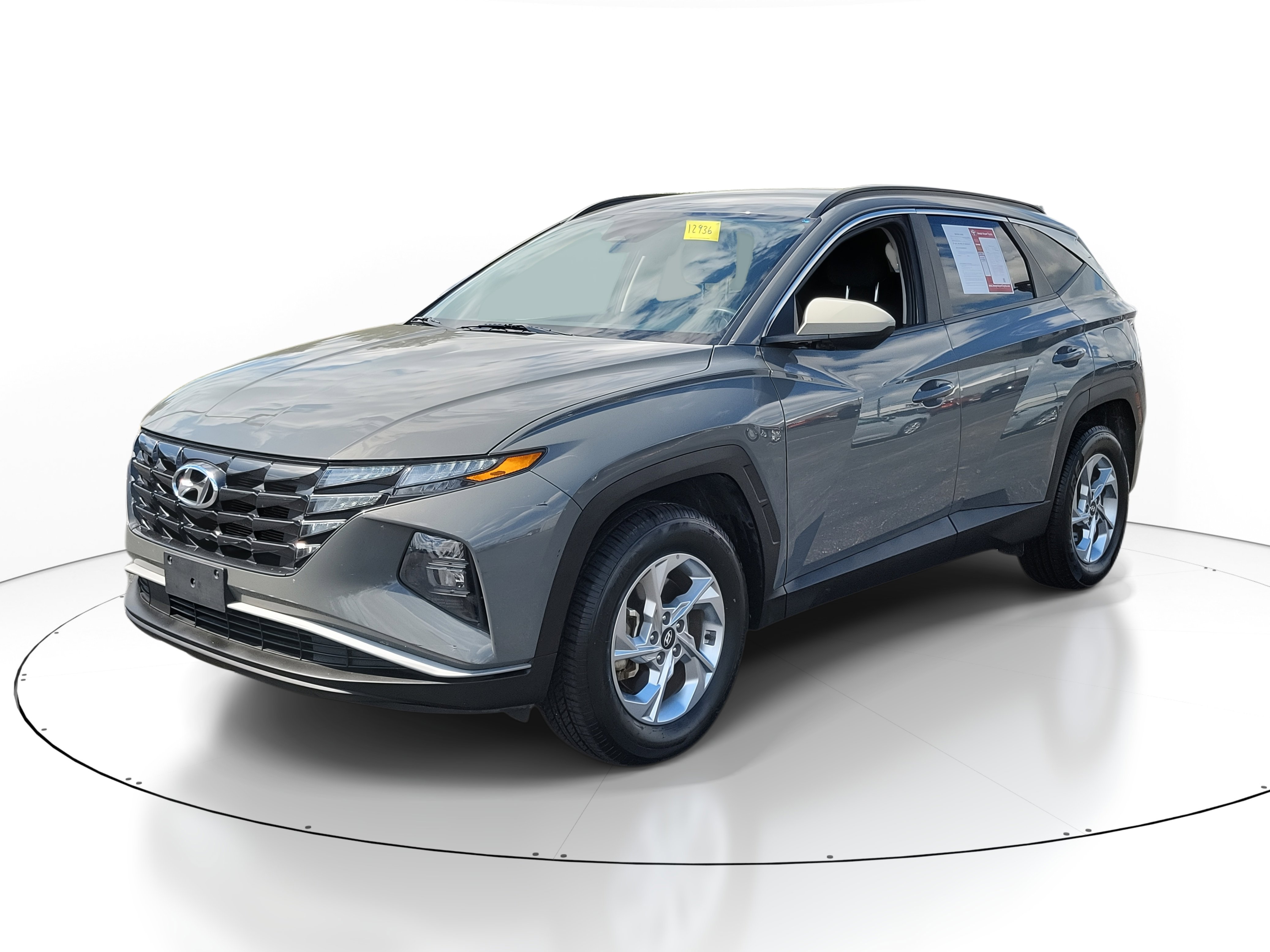 2024 Hyundai Tucson SEL photo 2