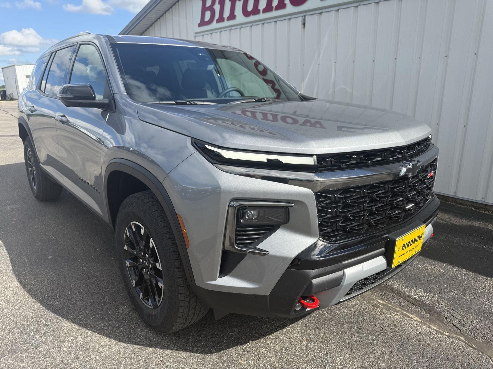 2026 Chevrolet Traverse Z71 photo 2