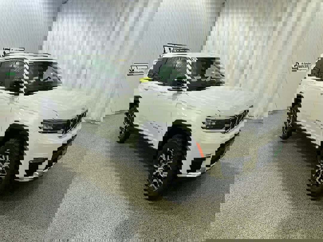 2025 Jeep Grand Cherokee L Limited's photo