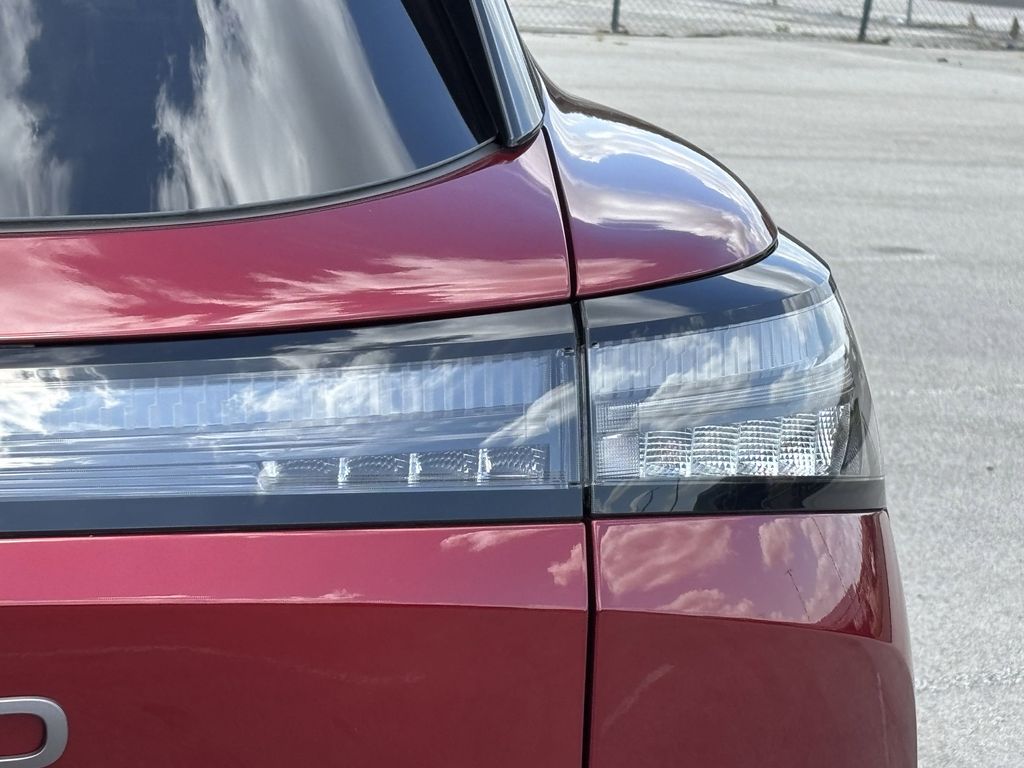 2025 Nissan Murano SL photo 2