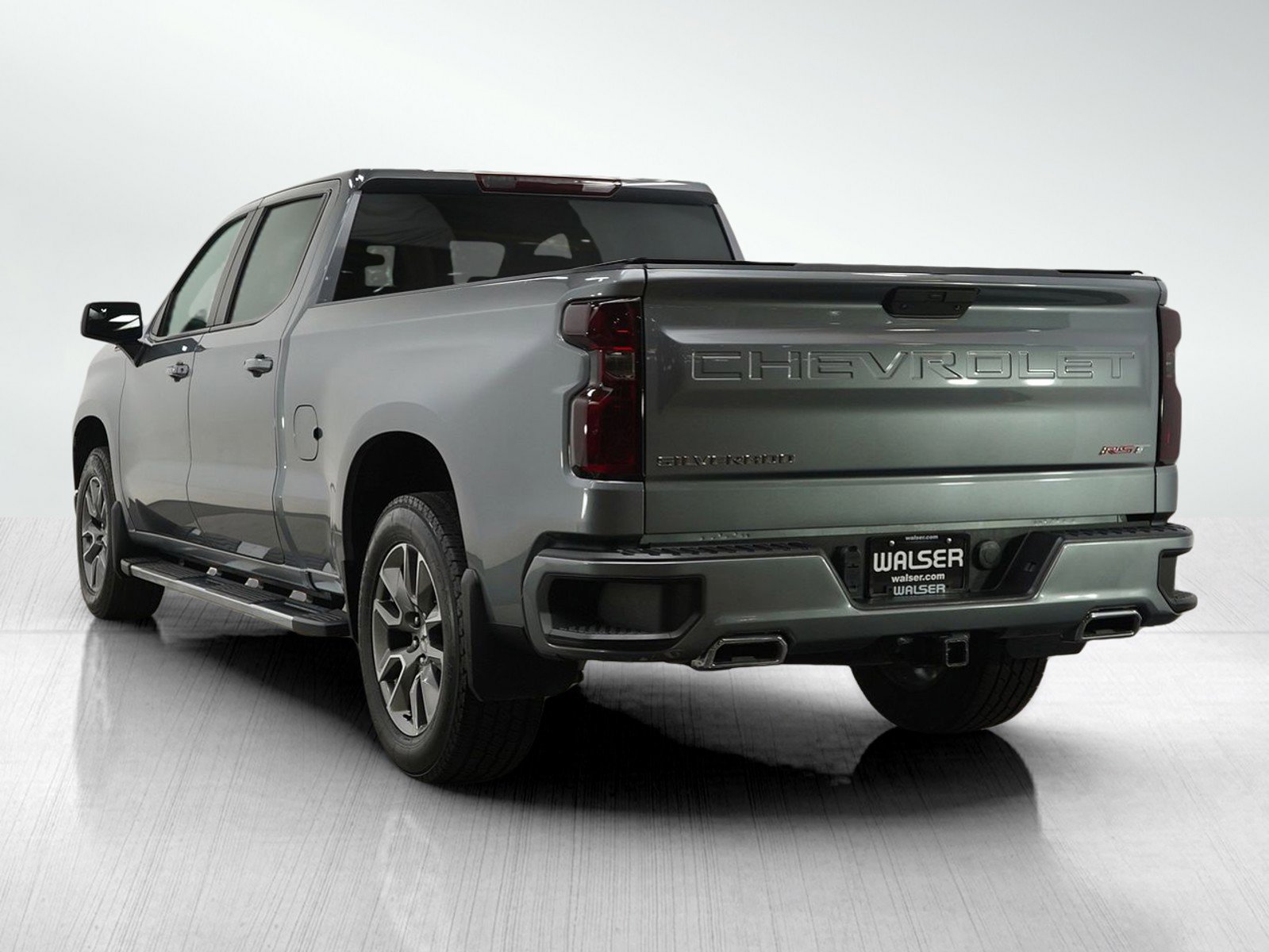 2021 Chevrolet Silverado 1500 RST photo 2