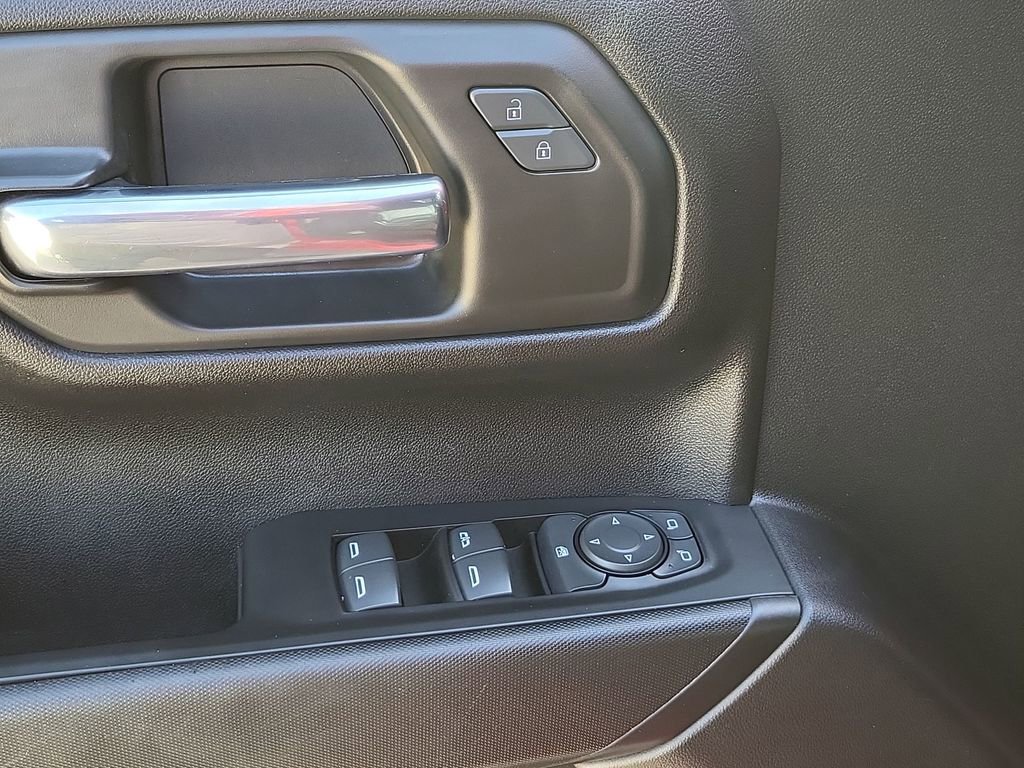 2022 Chevrolet Silverado 1500 Custom photo 20