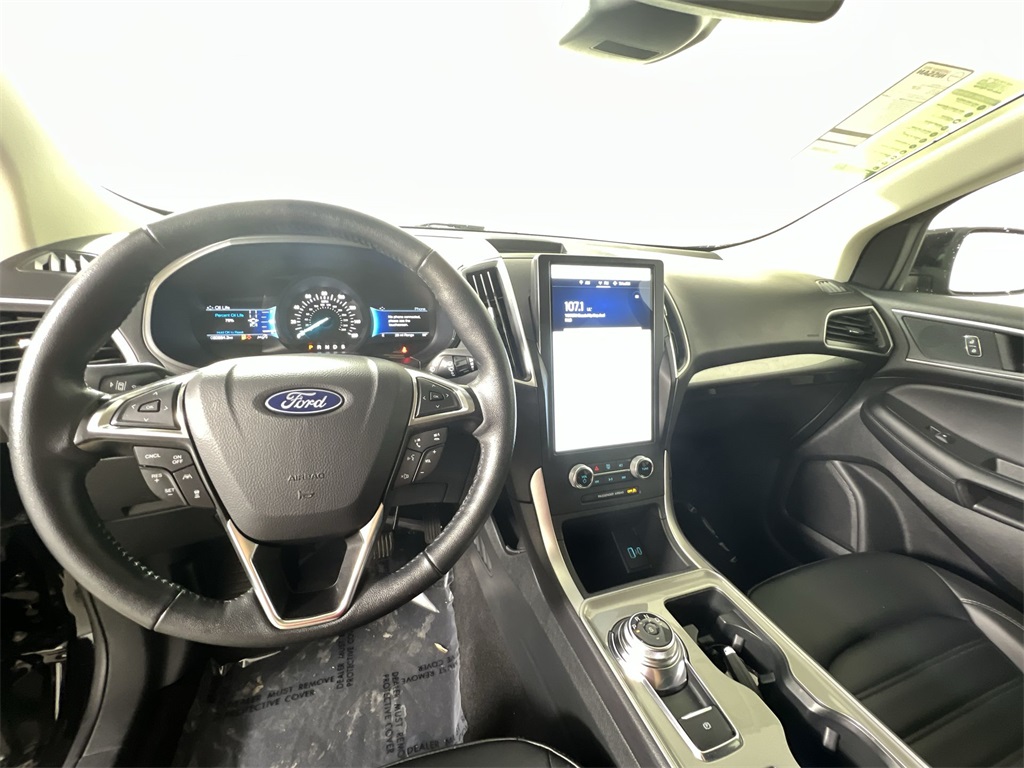 2024 Ford Edge SEL photo 11