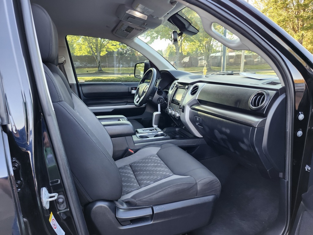 2019 Toyota Tundra SR5 photo 26