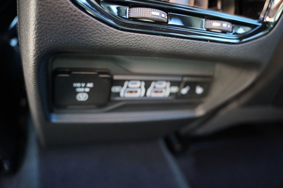 2025 Jeep Grand Cherokee Limited photo 14