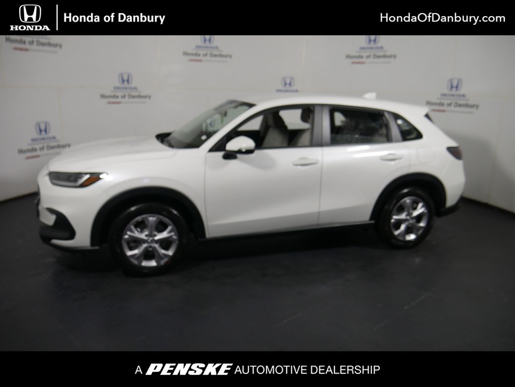 2026 Honda HR-V LX's photo