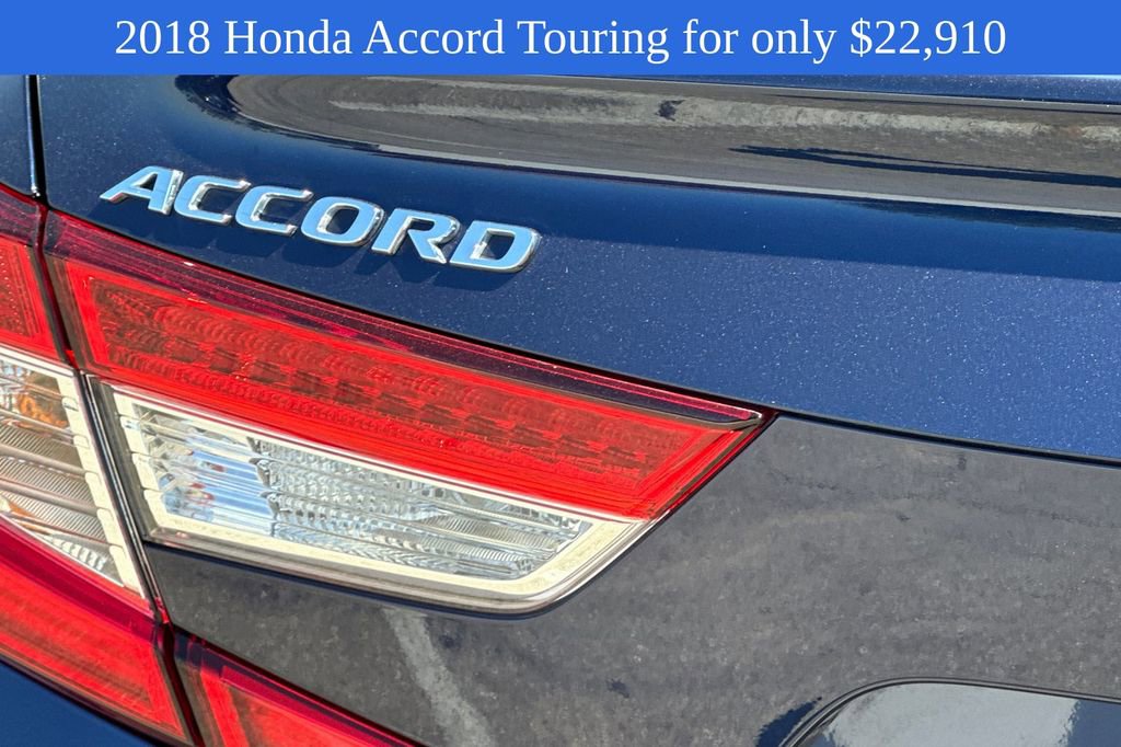 2018 Honda Accord Touring 1.5T photo 24