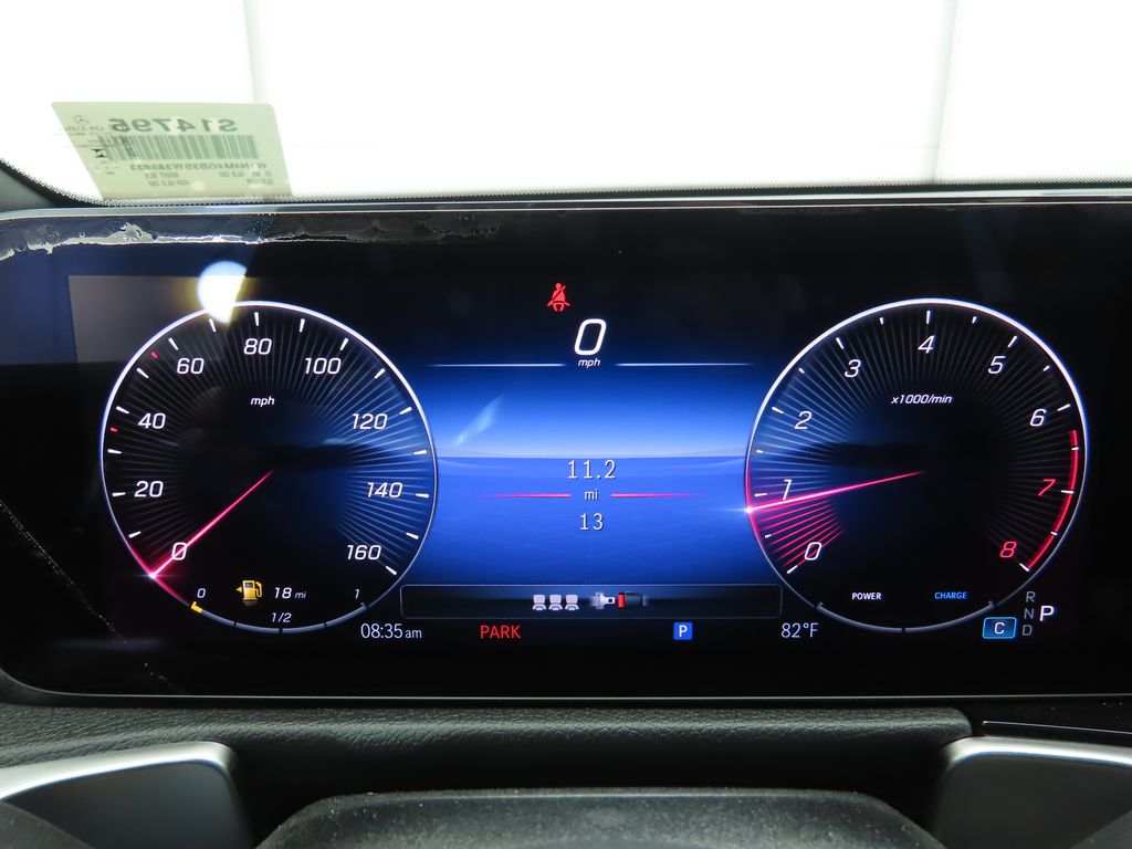 2025 Mercedes Benz GLB 250 photo 31