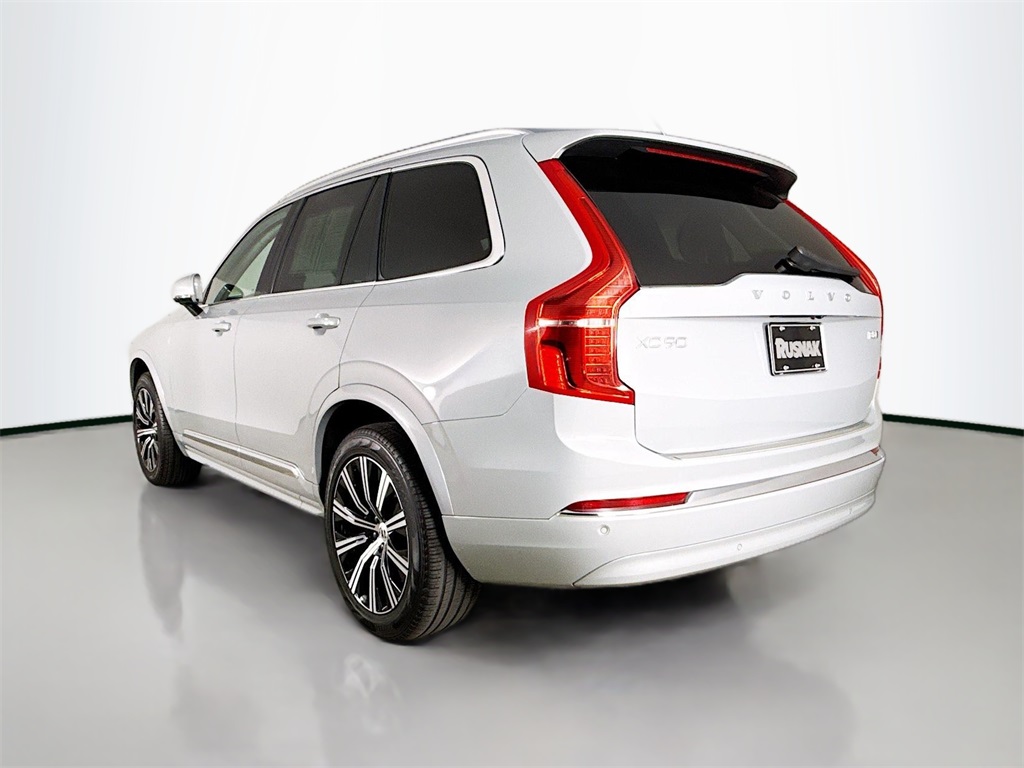 2024 Volvo XC90 B5 Core photo 3