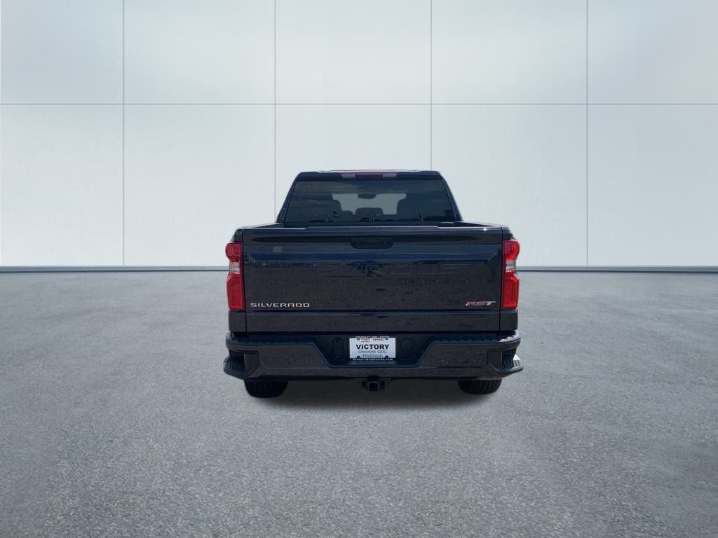 2023 Chevrolet Silverado 1500 RST photo 4
