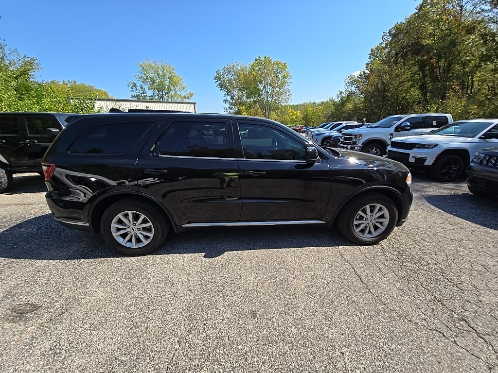 2019 Dodge Durango SXT photo 9