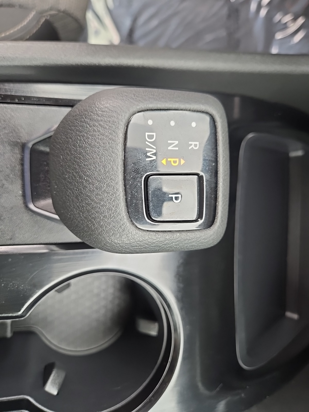 2023 Nissan Rogue SV photo 31