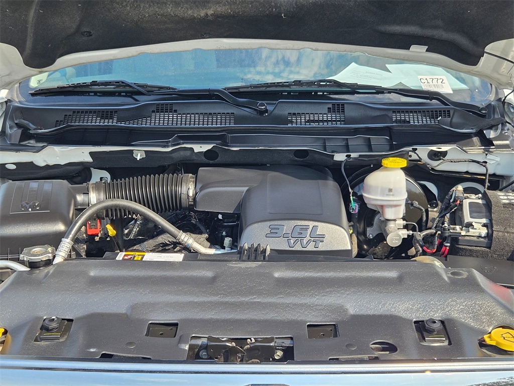 2023 Ram 1500 Classic SLT photo 34
