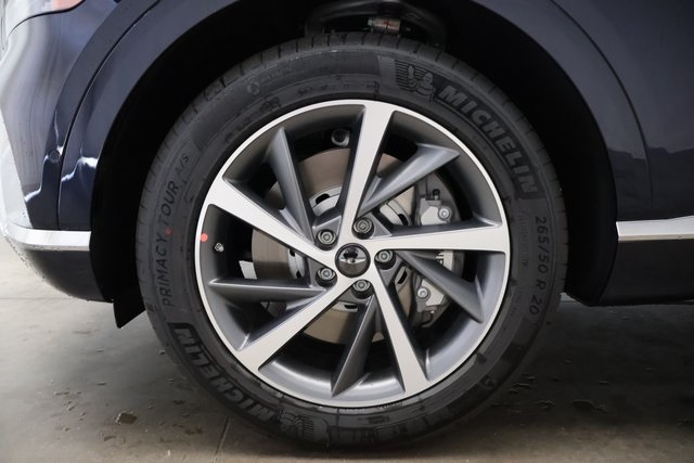 2025 Genesis GV80 2.5T Advanced AWD photo 3