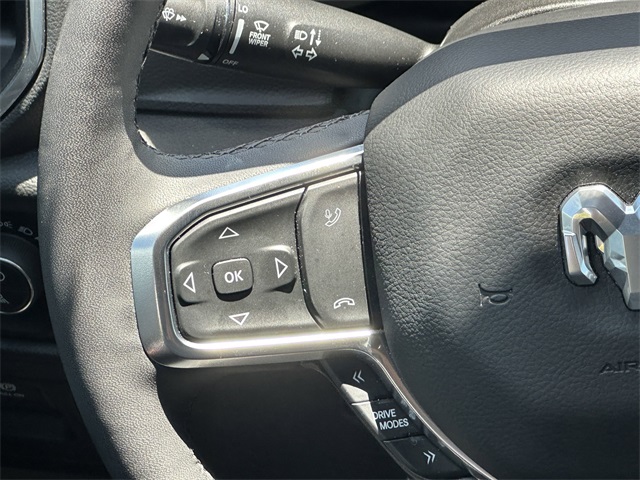 2025 Ram 1500 Laramie photo 24