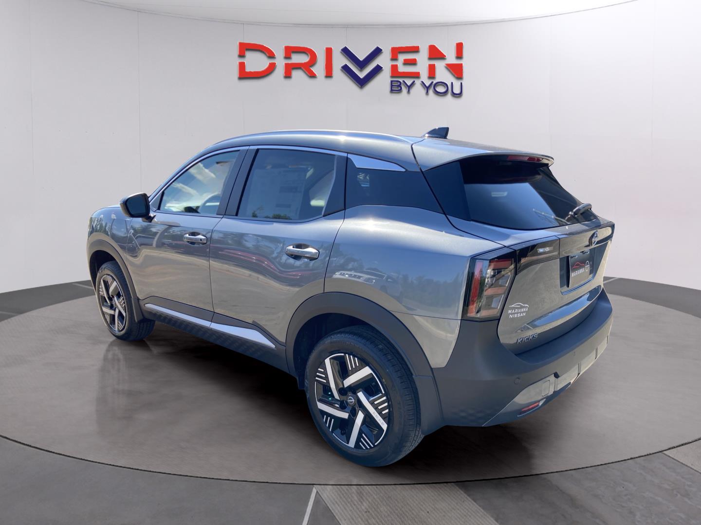 2026 Nissan Kicks SV photo 3