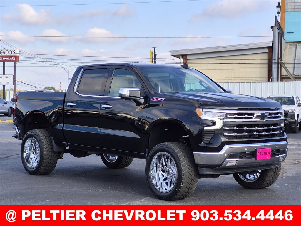 2022 Chevrolet Silverado 1500 LTZ's photo