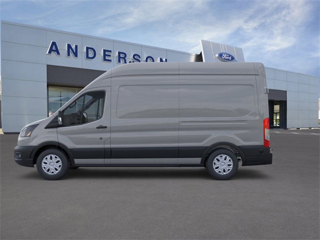 2025 Ford Transit photo 3