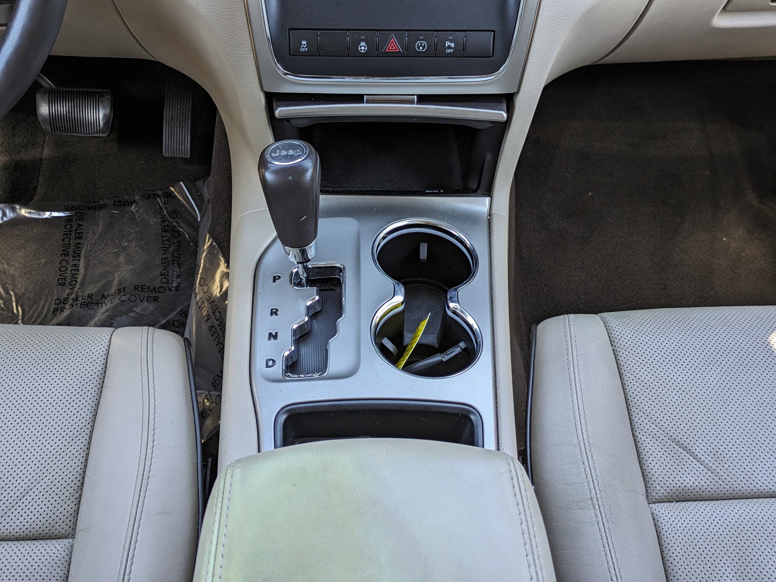 2013 Jeep Grand Cherokee Overland photo 19