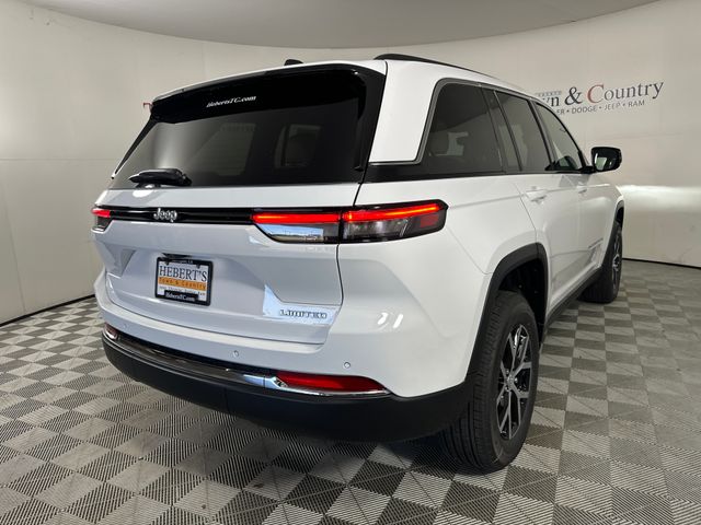 2025 Jeep Grand Cherokee Limited photo 5