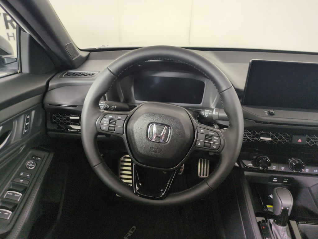 2025 Honda Accord Hybrid Sport-L photo 14