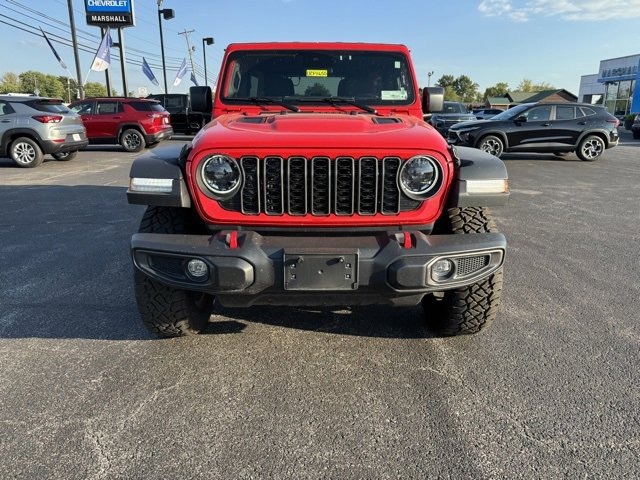 2024 Jeep Wrangler Rubicon photo 2