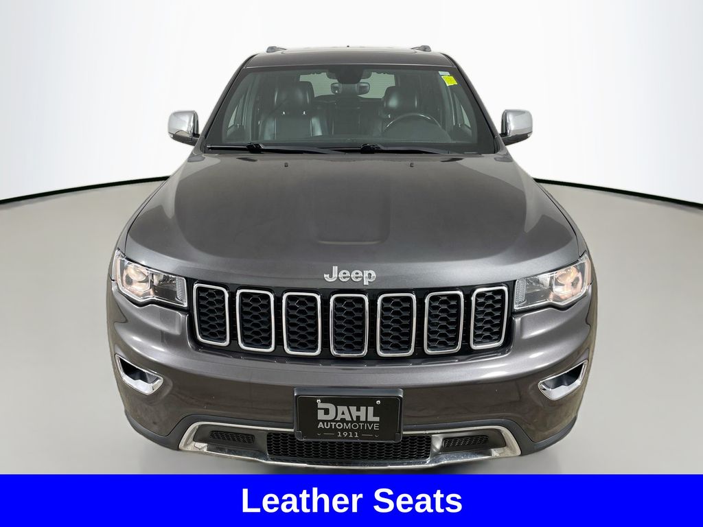 Used 2018 Jeep Grand Cherokee Limited with VIN 1C4RJFBG9JC175140 for sale in La Crosse, WI