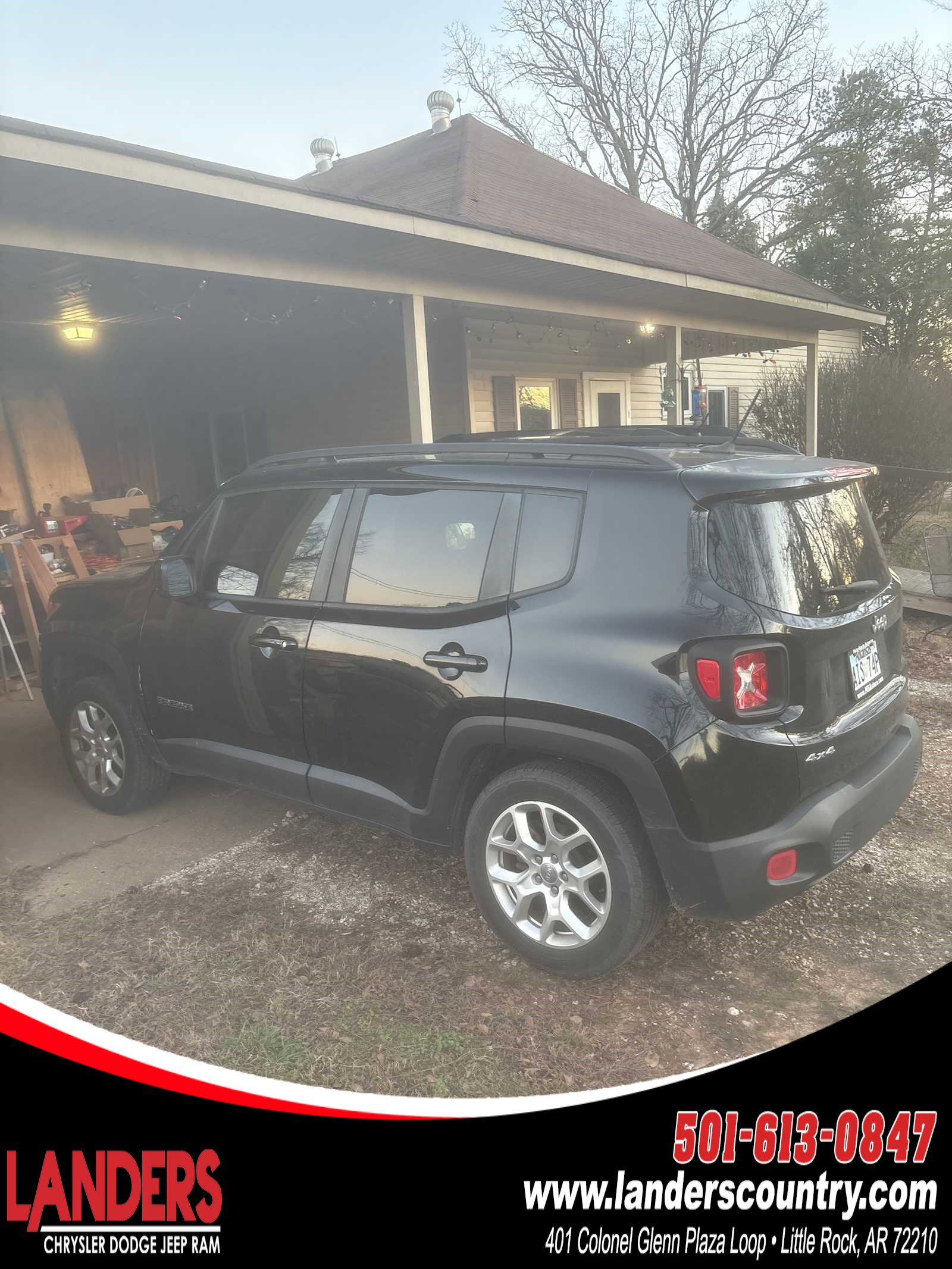 2017 Jeep Renegade Latitude's photo