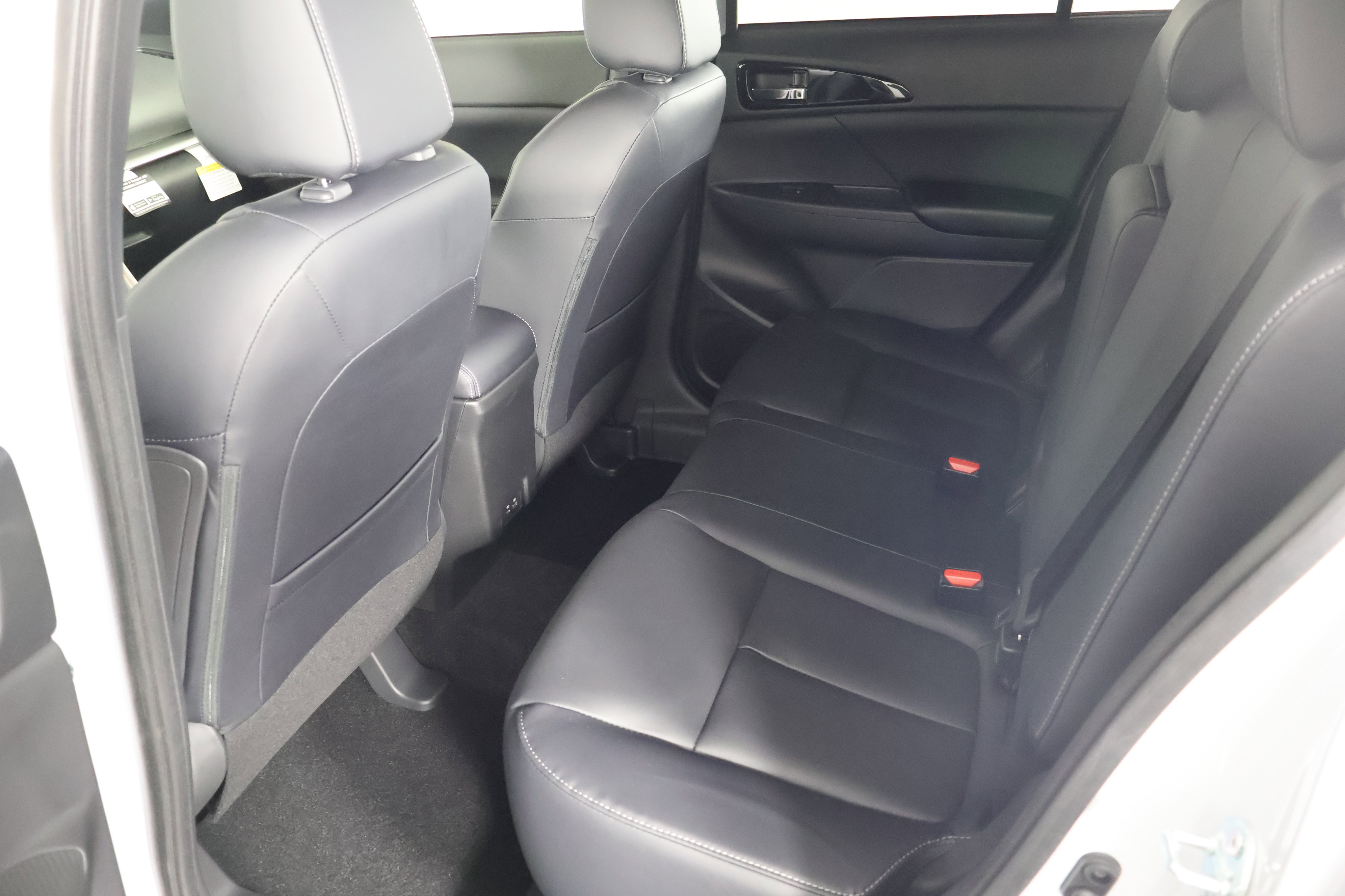 2025 Mitsubishi Eclipse Cross SEL photo 14