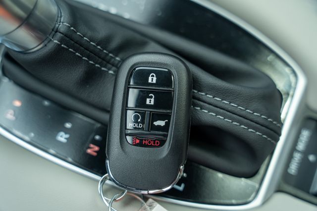 2026 Honda HR-V EX-L photo 24