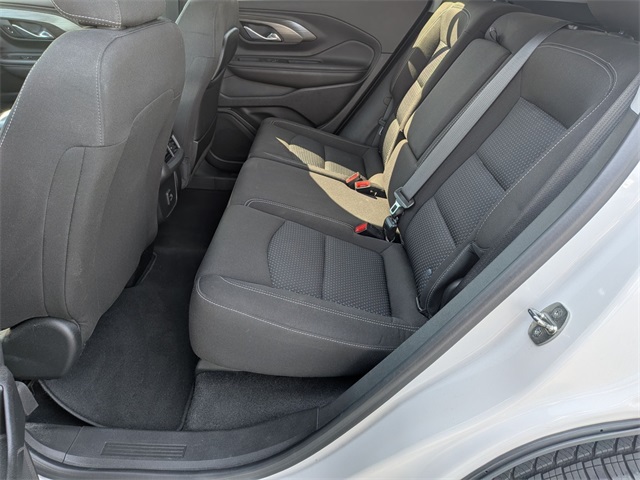 2023 Gmc Terrain SLE photo 22