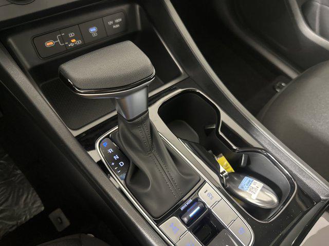 2026 Hyundai Tucson SE photo 16