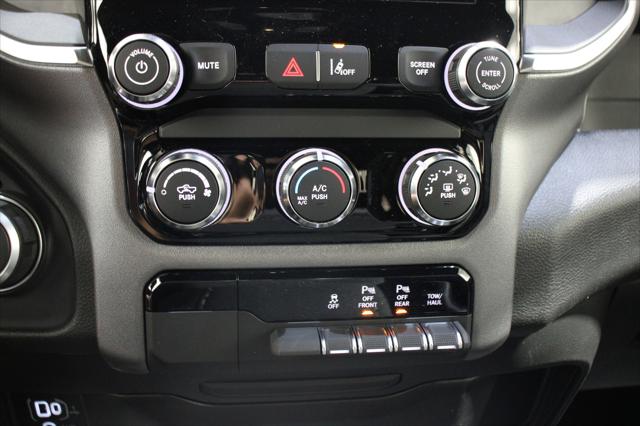 2025 Ram 1500 Big Horn photo 15