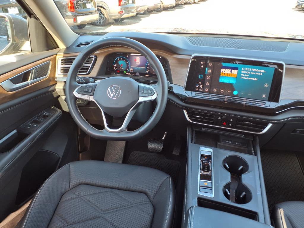 2024 Volkswagen Atlas SE photo 5