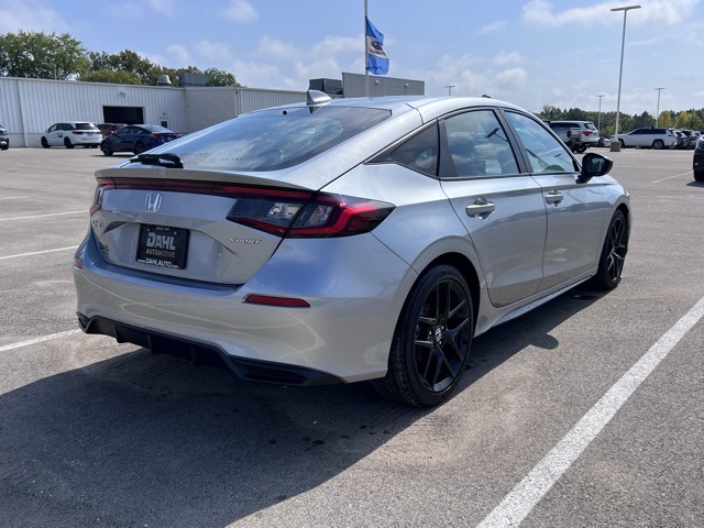 2025 Honda Civic Sport photo 14
