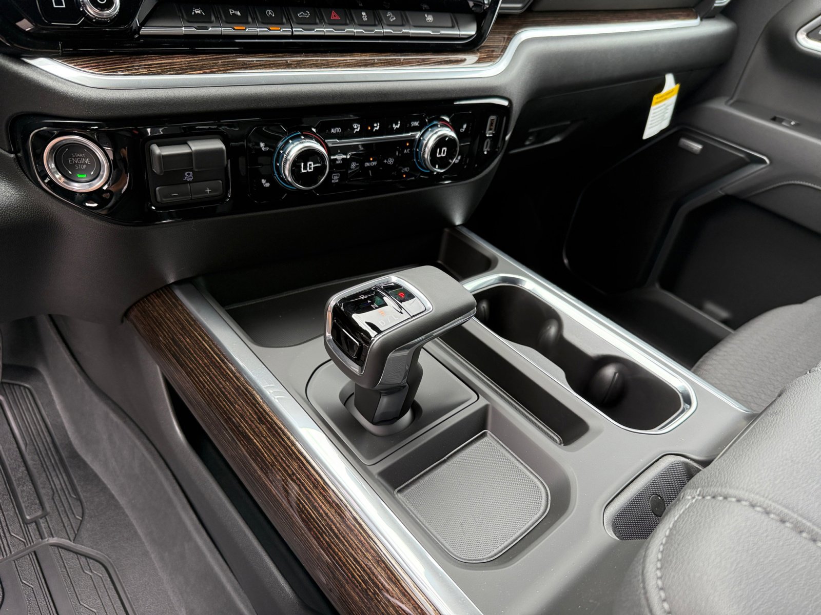 2026 Gmc Sierra 1500 Elevation photo 13