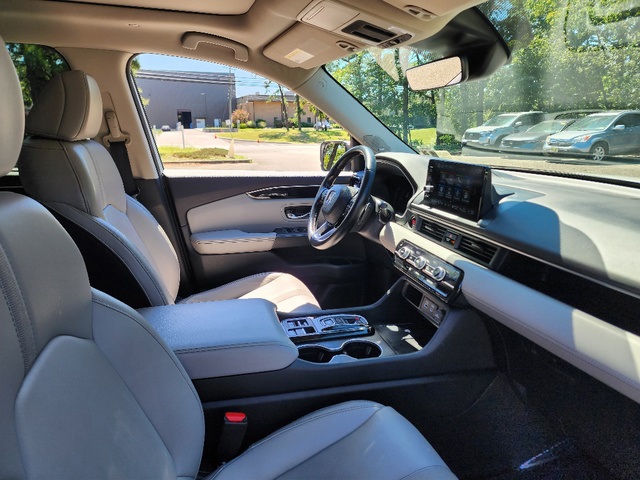 2023 Honda Pilot Touring photo 9