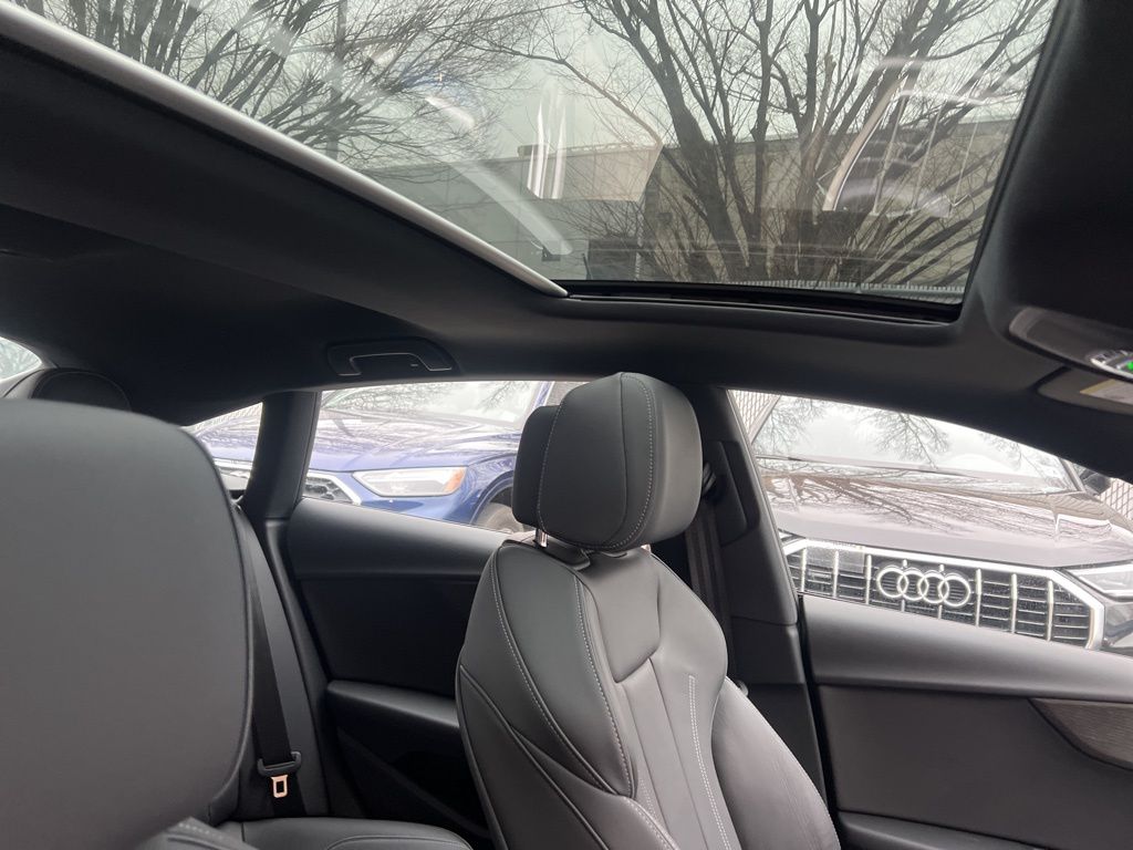 2024 Audi A5 45 S line Premium Quattro photo 11