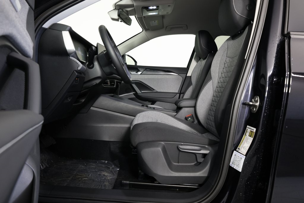 2025 Volkswagen Tiguan S photo 4