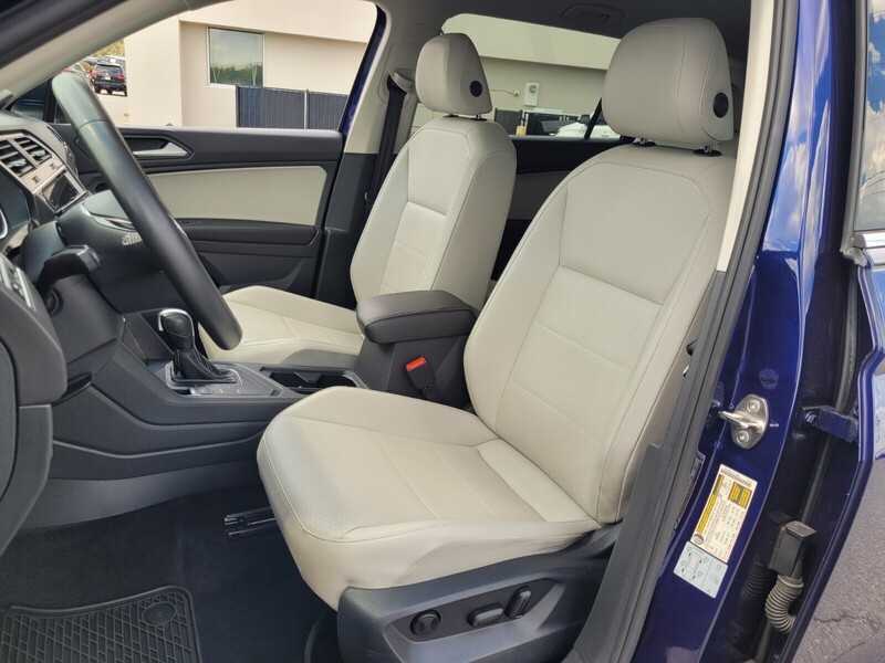 2021 Volkswagen Tiguan SE photo 3