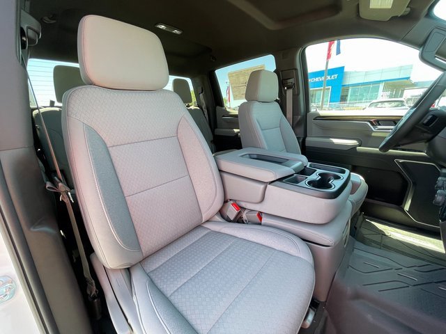 2024 Chevrolet Silverado 1500 LT photo 31