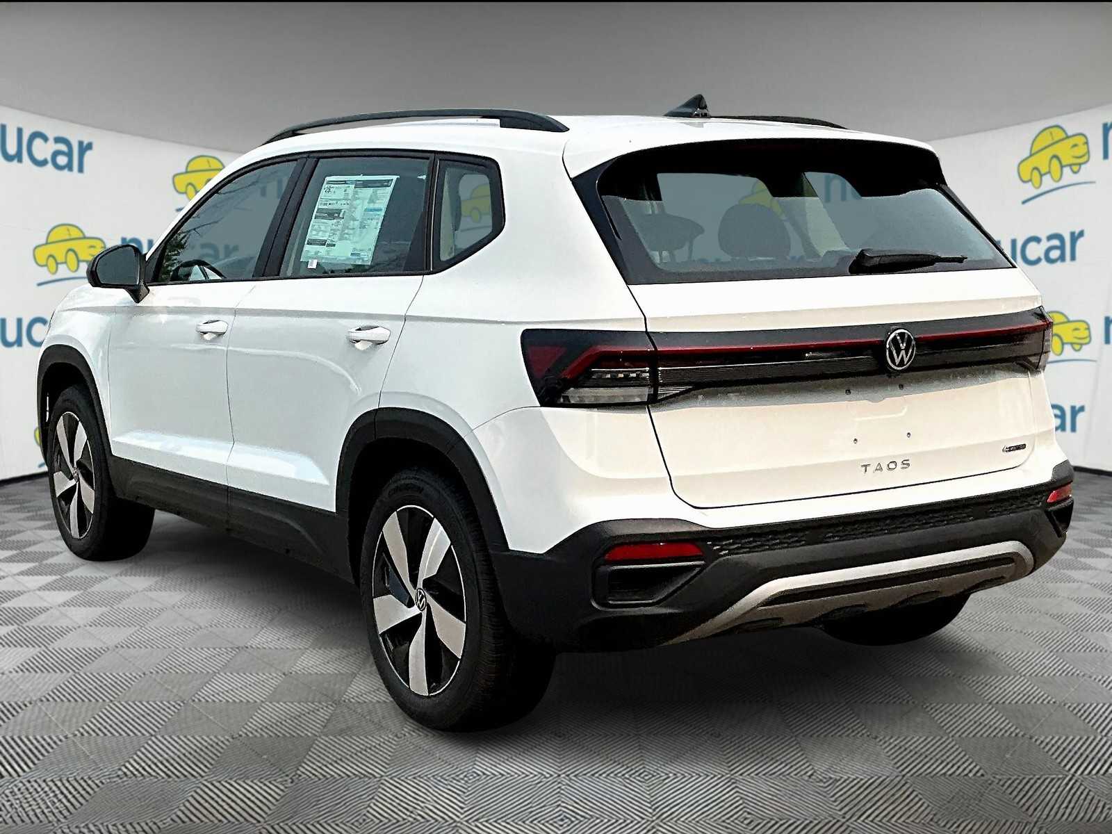 2025 Volkswagen Taos S photo 4