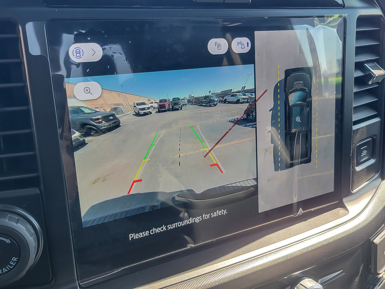 2025 FORD F-150 - Image 17