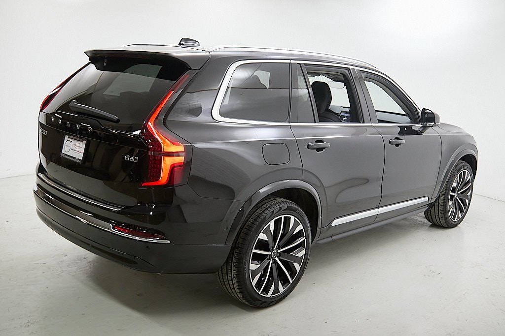 2026 VOLVO XC90 - Image 8