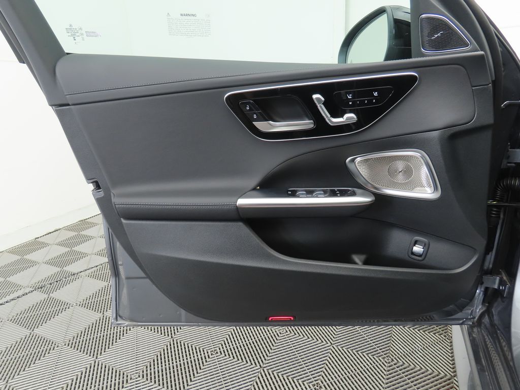 2025 Mercedes Benz C 300 photo 26