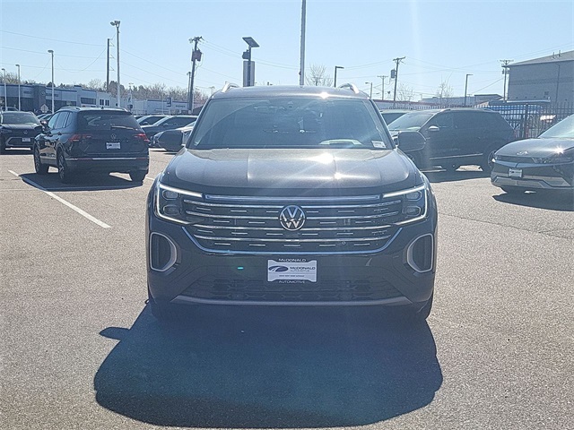 2025 Volkswagen Atlas SE photo 7