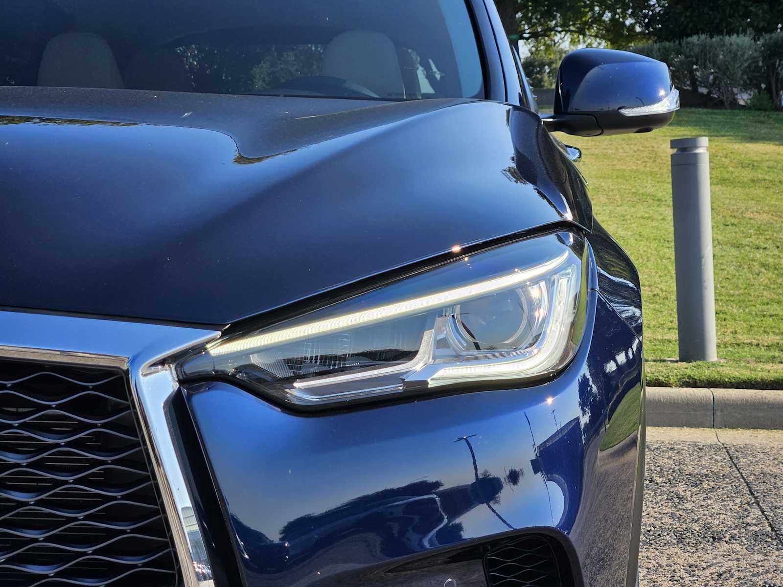 2022 Infiniti QX50 Essential photo 8